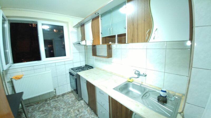 Metrou Titan (2 min.), apartament 2 camere, centrala proprie, parc IOR